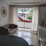 APARTAMENTOS NO CARTIER PRAIA DO FUTURO FORTALEZA CONFORTAVEL COM 2 QRTOS 1 suite