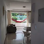APARTAMENTOS NO CARTIER PRAIA DO FUTURO FORTALEZA CONFORTAVEL COM 2 QRTOS 1 suite